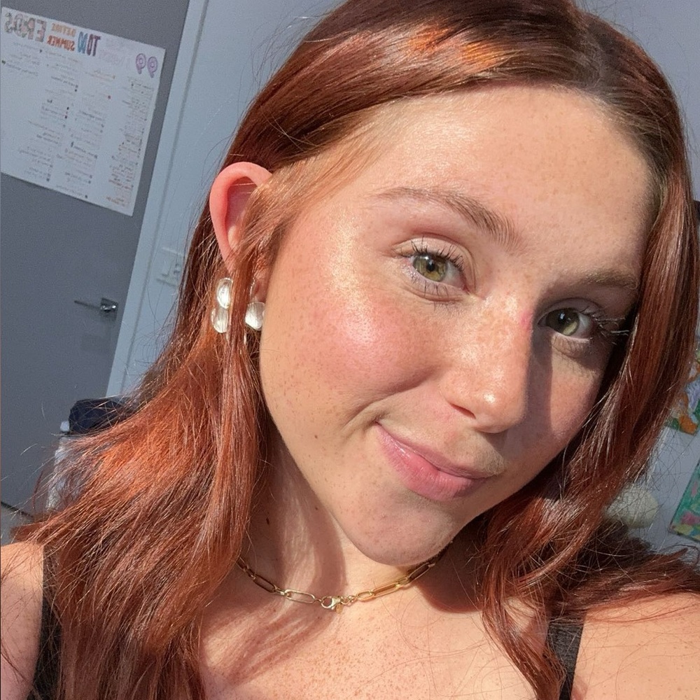 Meet your Posher, Laci